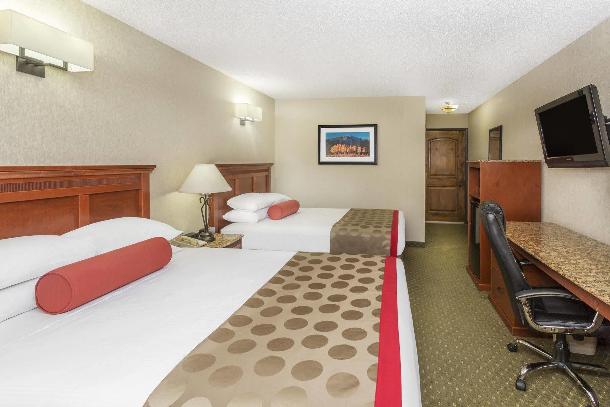 Ramada By Wyndham Frisco Hotel Exterior photo